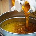 Best Time to Consume Honey for Maximum Health Benefits (Morning, Night or Empty Stomach?)