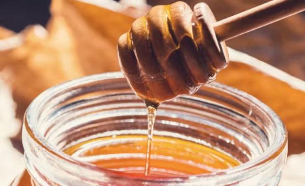 Why Raw Honey is the Health-Conscious Consumer’s Best Friend in 2025